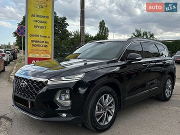 Авто Hyundai Santa Fe 2019 № 8924927