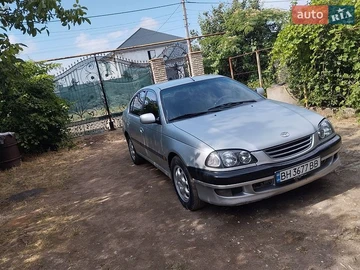 Авто Toyota Avensis 1999 № 8925030
