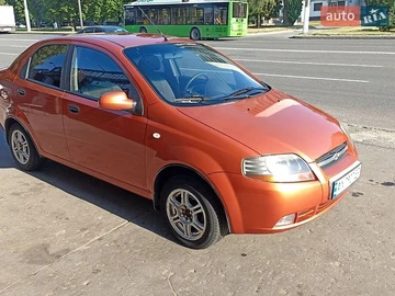 Авто Chevrolet Aveo 2006 № 8925043
