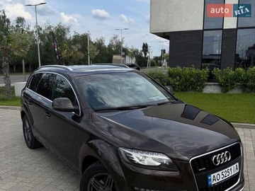 Авто Audi Q7 2010 № 8925486