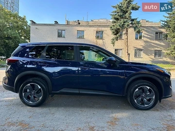 Авто Nissan Rogue 2024 № 8925515