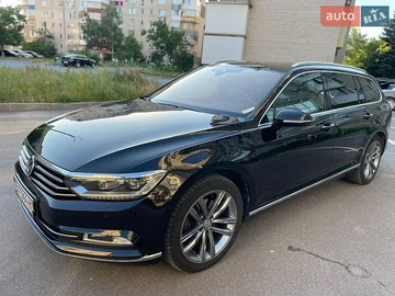 Авто Volkswagen Passat 2018 № 8925603
