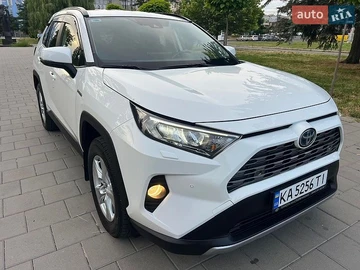 Авто Toyota Rav4 2020 № 8925708