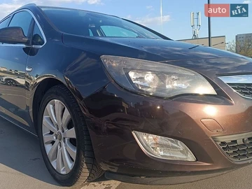 Авто Opel Insignia 2012 № 8925962