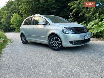Авто Volkswagen Golf Plus 2009 № 8925971