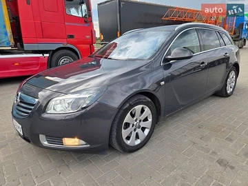 Авто Opel Insignia 2012 № 8926225