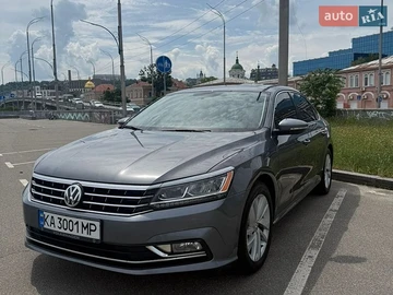 Авто Volkswagen Passat 2017 № 8926235