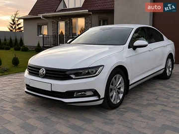 Авто Volkswagen Passat 2017 № 8926333
