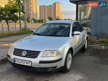 Авто Volkswagen Passat 2001 № 8926465