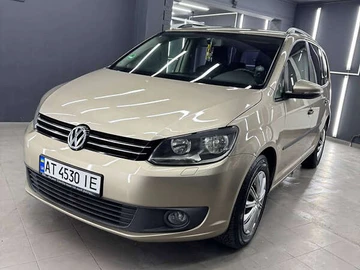 Авто Volkswagen Touran 2012 № 8926803