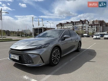 Авто Toyota Camry 2025 № 8927195