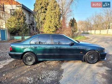 Авто BMW 5 Series 1999 № 8927499