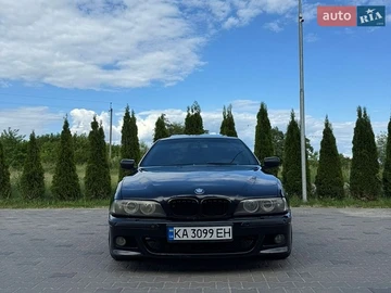 Авто BMW 5 Series 2002 № 8927528