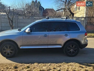 Авто Volkswagen Touareg 2007 № 8927742