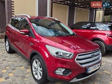 Авто Ford Kuga 2019 № 8927908