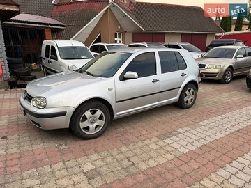 Авто Volkswagen Golf 2002 № 8928154