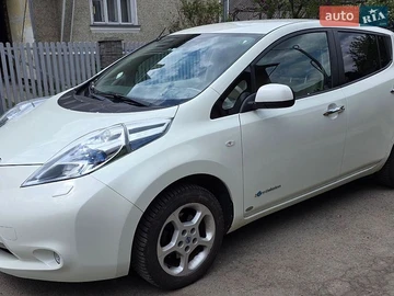 Авто Nissan Leaf 2011 № 8928232
