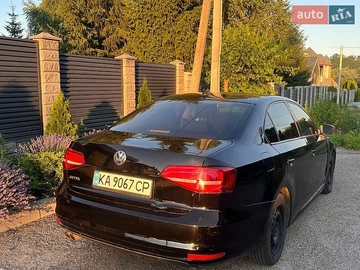 Авто Volkswagen Jetta 2015 № 8928351