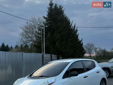 Авто Nissan Leaf 2013 № 8928356