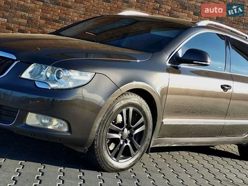 Авто Skoda Superb 2011 № 8928454