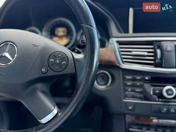Авто Mercedes E-Class 2011 № 8928459