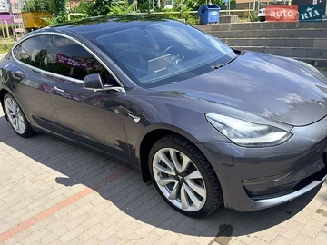 Авто Tesla Model 3 2018 № 8928550