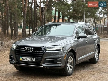 Авто Audi Q7 2016 № 8928697