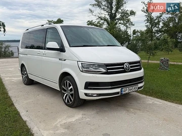 Авто Volkswagen Multivan 2016 № 8928706