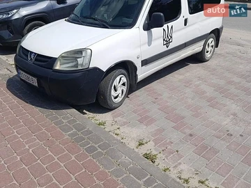 Авто Peugeot Partner 2006 № 8928714
