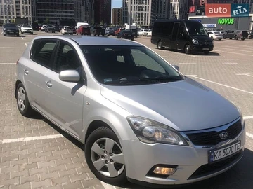 Авто KIA Ceed 2009 № 8928853