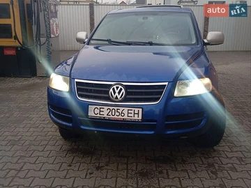 Авто Volkswagen Touareg 2004 № 8928875