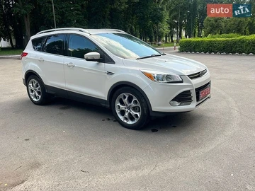 Авто Ford Escape 2015 № 8929014