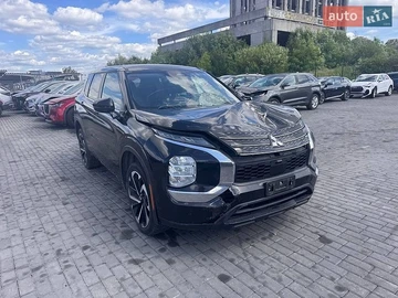 Авто Mitsubishi Outlander 2021 № 8929193