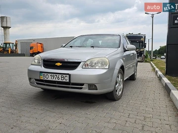 Авто Chevrolet Lacetti 2004 № 8929246