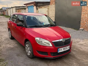 Авто Skoda Fabia 2012 № 8929481