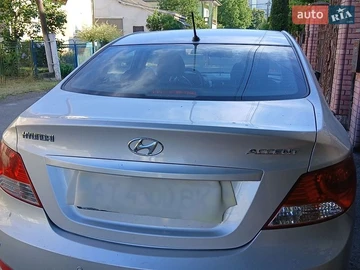 Авто Hyundai Accent 2013 № 8929486