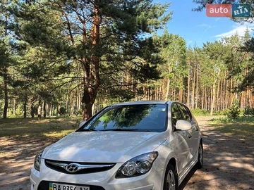 Авто Hyundai I30 2011 № 8929824