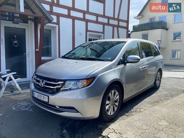 Авто Honda Odyssey 2015 № 8929935