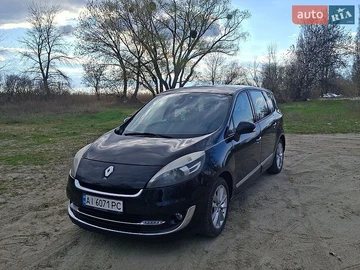 Авто Renault Grand Scenic 2012 № 8930020