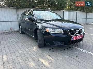 Авто Volvo V50 2009 № 8930036
