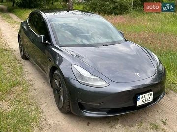 Авто Tesla Model 3 2021 № 8930079