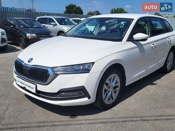 Авто Skoda Octavia 2022 № 8930080