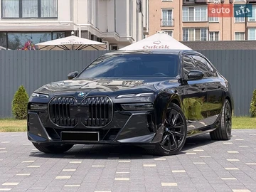Авто BMW 7 Series 2023 № 8930090