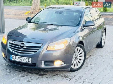 Авто Opel Insignia 2010 № 8930108