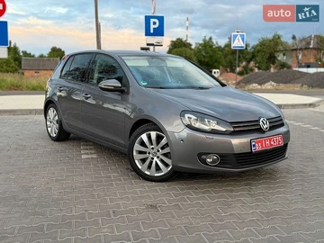 Авто Volkswagen Golf 2010 № 8930149