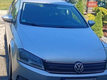 Авто Volkswagen Passat 2012 № 8930150