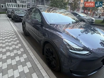 Авто Tesla Model Y 2022 № 8930206