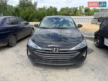 Авто Hyundai Elantra 2019 № 8930307