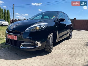 Авто Renault Scenic 2013 № 8930310