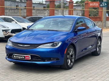 Авто Chrysler 200 2015 № 8930360